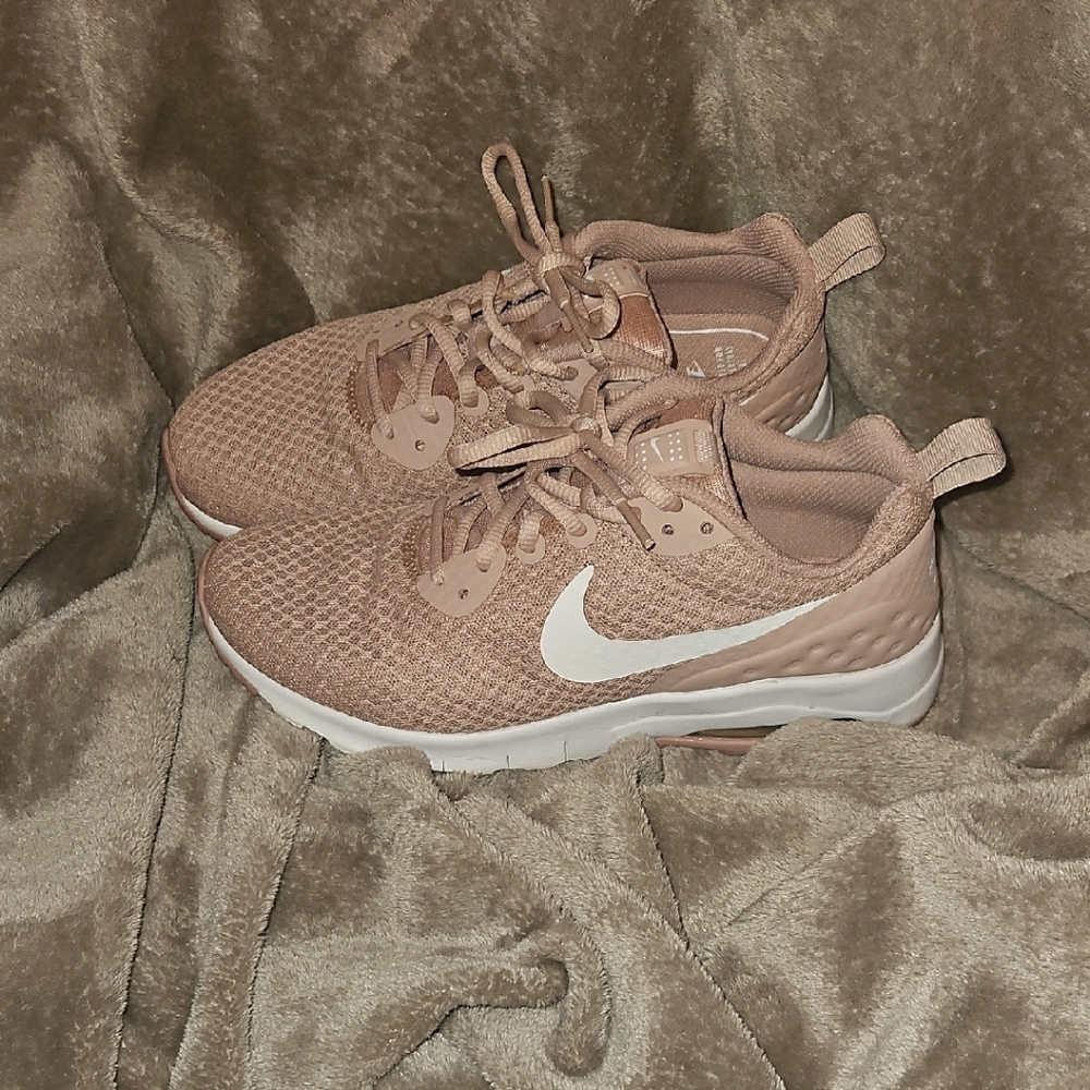 Nike Tan Sneakers with Cushioned Sole and Breathable Upper